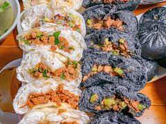 -李与白包子铺(桐梓林店)