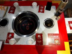 餐具摆设-牛華八婆火锅串串(南中环店)