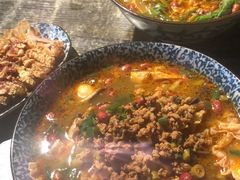 -粉家柳州螺蛳粉(杨宅路店)