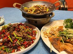 -香巴拉云南餐厅(华莱坞店)