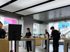 -DJI大疆(深圳华强北曼哈授权体验店)