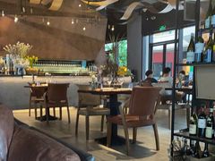 大堂-巴别塔法餐舍(合作路店)
