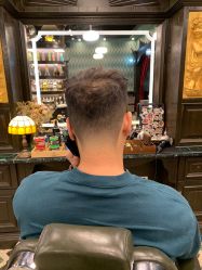 -海文先生国潮烫染男士理发馆