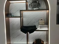 -聚云奢二手奢侈品黄金手表包包回收·中古店(上海店)