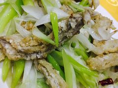 -里下河土菜馆(解放路店)