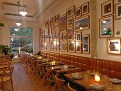 等位区-BOR Eatery(安福路店)