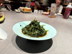 -东口码头·烧鸽子·鱼头泡饼·地方菜(金鹰悦城店)
