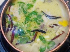 -三锅莊·牦牛肉火锅·香格里拉特色藏餐宴请餐厅(菱角塘路店)