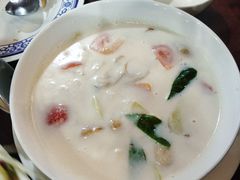 椰汁海鲜汤-Dang restaurant (patong phuket)