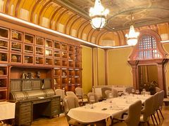 -波特曼西餐厅(中央大街店)