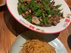 -破三川·新川菜(静安大融城店)
