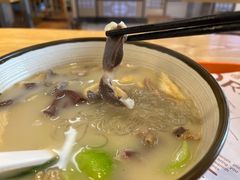 -鸭味先老鸭粉丝馆(瑞金路二号四号小区店)