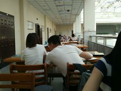 -沈阳师范大学-图书馆