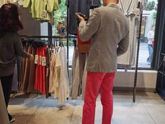 -lululemon(比斯特购物村店)