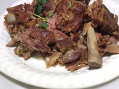 -小柒家第一锹东北菜(城关店)
