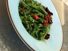 -小梅鸽香港餐厅·小鼎玖煲(南湖店)