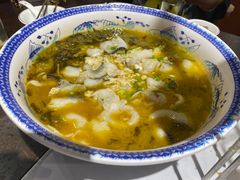 酸菜鱼片-黄三怪(清河店)