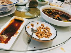 醋激花仁-渝信川菜(西单店)