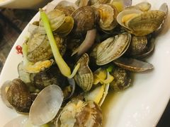 -龙虾风暴(松江店)