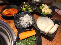 小菜-杀猪天·韩国烤肉(总店)