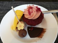 红丝绒蛋糕-威斯汀舞台餐厅