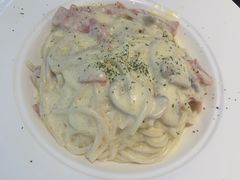 意大利面-今日艺术汇书店