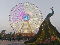 -七彩云南欢乐世界