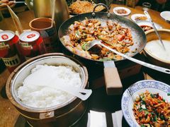 -富正毅三下锅·湘西韵味(天门山索道店)
