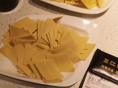 -三江源活鱼现烤(维多利摩尔城店)
