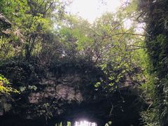 -龙水峡地缝景区