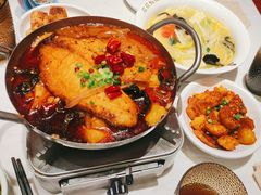 -渝是乎酸菜鱼(龙旗购物中心店)