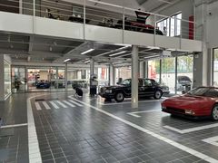 -爱车行 奥迪 奔驰 宝马 保时捷 路虎 专业 维修保养 原厂 奥迪改装升级 中心(静安店)