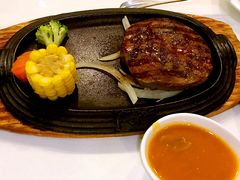 -斗牛士牛排餐厅(嘉里汇店)