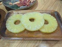 -青瓦餐厅·生鱼片·韩园烤肉(西塔店)