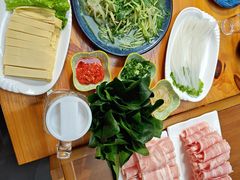 -风情丽江斑鱼火锅(孙家沟西南路80号店)