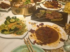 -嗨辣小聚·盘锦河蟹·海鲜烧烤龙虾(盘锦十年好店)
