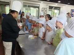 -上海市曹杨职业技术学校