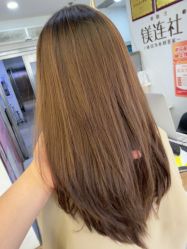 -镁连社·美联社