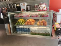 -CoCo都可(湖滨银泰店B区店)