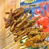 周末小聚少不了撸串🍢和啤酒🍻