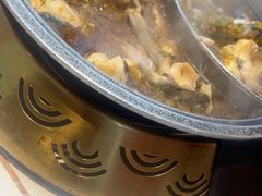 -阿瓦山寨·湘菜现炒·剁椒鱼头王(咸阳总店)