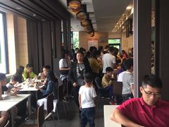 -麦当劳(常山服务区得来速店)