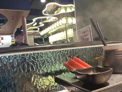 -湊湊火锅·茶憩(杭州湖滨银泰in77店)