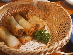 手工荠菜春卷-三凤酒家·百年无锡菜(清扬茂业店)