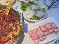 -二荆条·城市森林火锅旗舰店