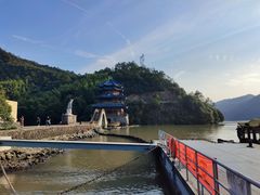 -严子陵钓台(富春江小三峡)