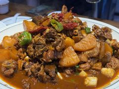 -俭寨大盘鸡·手抓肉·烧烤新疆菜(乌苏路店)