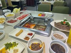 -海底捞火锅(吾悦国际广场店)