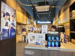 -瑞幸咖啡(八卦岭工业店)