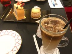 -Salon de The de Joel Robuchon(外滩18号店)
